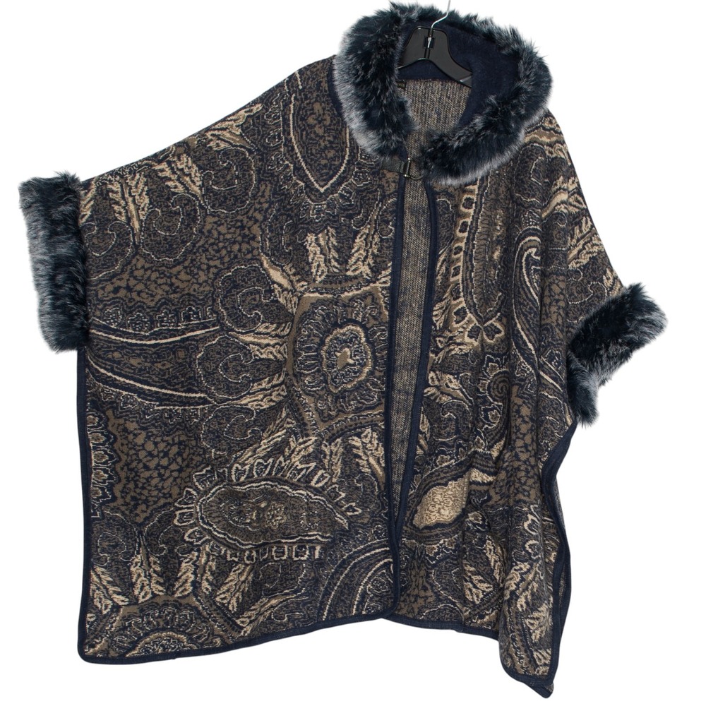 Coco Carmen Cape Hooded Faux Fur Boho Open Folk Hippie Festival Cozy One Size